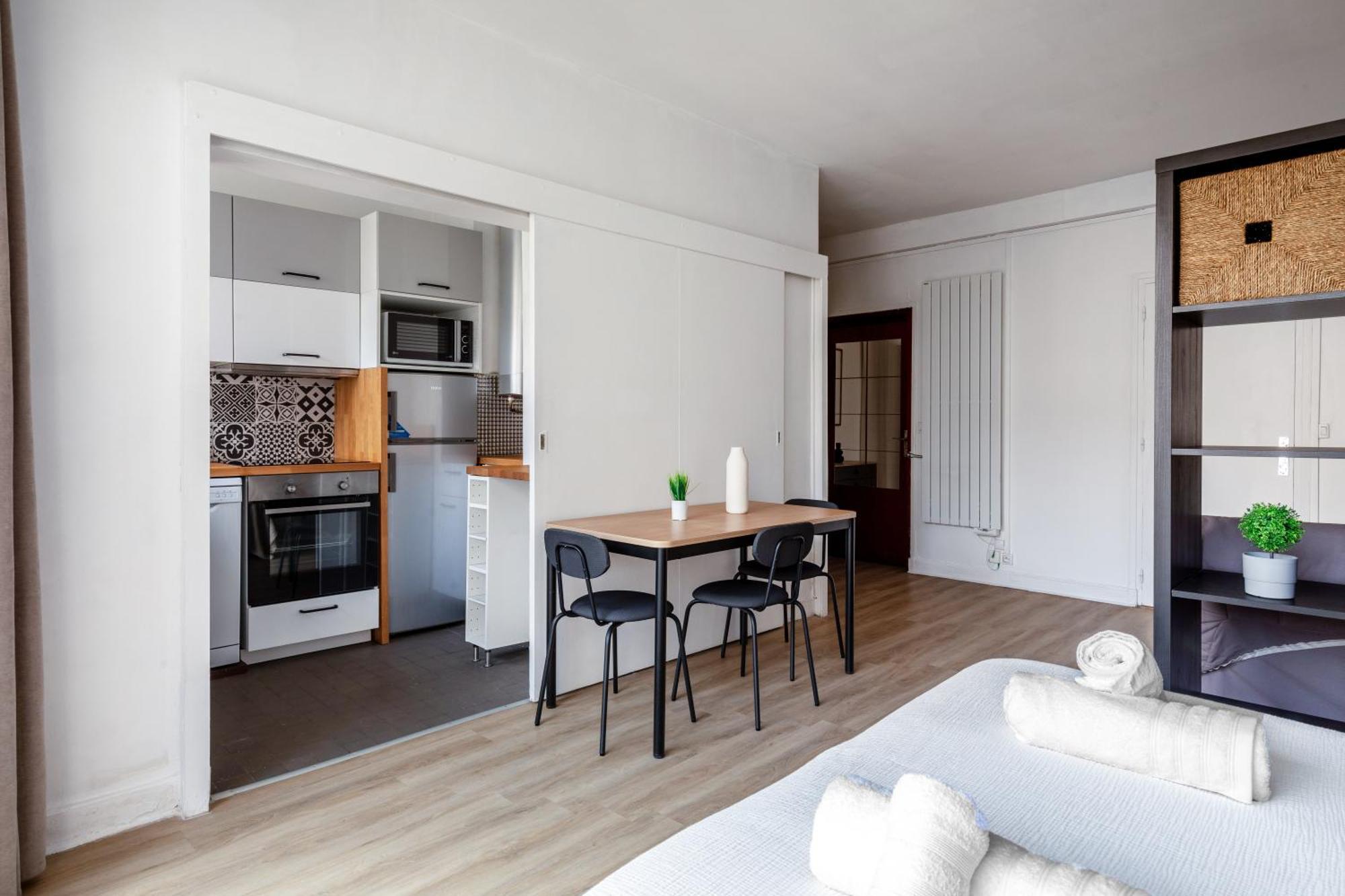 Apartment Fastueux Au 16eme Arrondissement