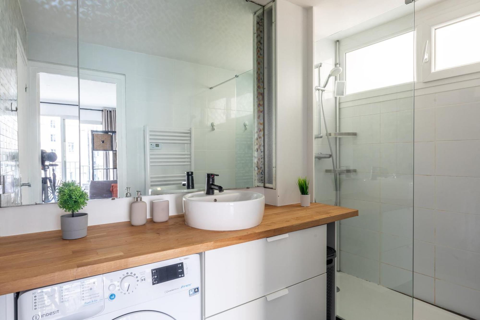 Apartment Fastueux Au 16eme Arrondissement *